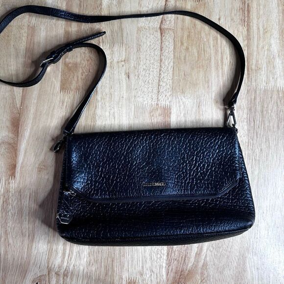 Bruno Magli Black Pebbled Leather Chain Purse Small Clasp Quality Old Money - Picture 2 of 13